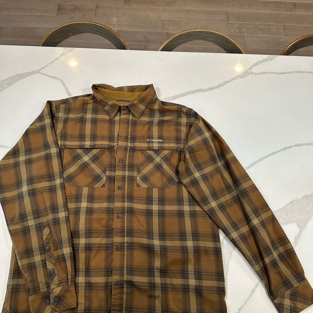 Columbia Outdoor Shirt